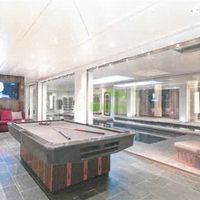 Elite real estate in United Kingdom, England, London, 1532 sq.m.