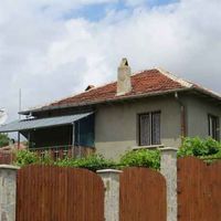 Дом в деревне в Болгарии, 130 кв.м.