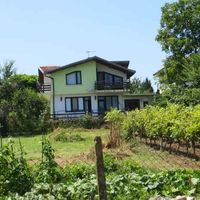 Дом в деревне в Болгарии, 120 кв.м.