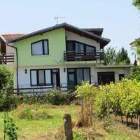 Дом в деревне в Болгарии, 120 кв.м.