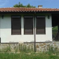 Дом в деревне в Болгарии, 112 кв.м.