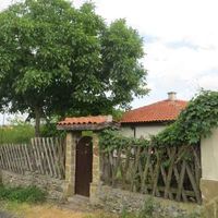 Дом в деревне в Болгарии, 112 кв.м.