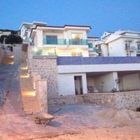 Villa at the seaside in Turkey, Antalya, 275 sq.m.