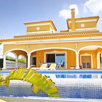 Villa in Spain, Comunitat Valenciana, Calp, 230 sq.m.