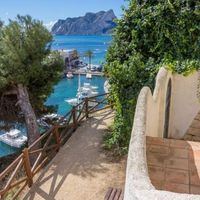 Villa in Spain, Comunitat Valenciana, Benissa, 1000 sq.m.