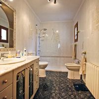 Villa in Spain, Comunitat Valenciana, Calp, 370 sq.m.