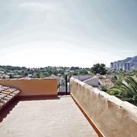 Villa in Spain, Comunitat Valenciana, Calp, 380 sq.m.