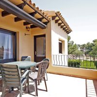 Villa in Spain, Comunitat Valenciana, Calp, 380 sq.m.