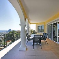 Villa in Spain, Comunitat Valenciana, Calp, 275 sq.m.