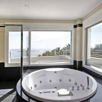 Villa in Spain, Comunitat Valenciana, Calp, 520 sq.m.