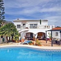 Villa in Spain, Comunitat Valenciana, Calp, 220 sq.m.