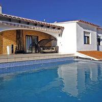 Villa in Spain, Comunitat Valenciana, Calp, 165 sq.m.