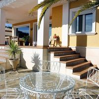 Villa in Spain, Comunitat Valenciana, Calp, 480 sq.m.