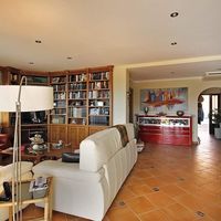Villa in Spain, Comunitat Valenciana, Calp, 480 sq.m.