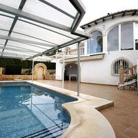 Villa in Spain, Comunitat Valenciana, Calp, 300 sq.m.