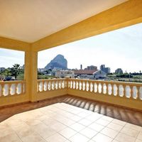 Villa in Spain, Comunitat Valenciana, Calp, 215 sq.m.