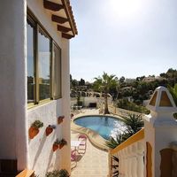 Villa in Spain, Comunitat Valenciana, Calp, 180 sq.m.