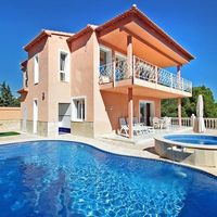 Вилла в Испании, Валенсия, Кальп, 280 кв.м.