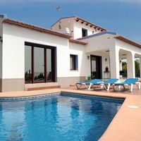 Villa in Spain, Comunitat Valenciana, Calp, 180 sq.m.