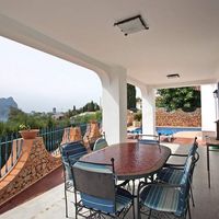Villa in Spain, Comunitat Valenciana, Calp, 180 sq.m.