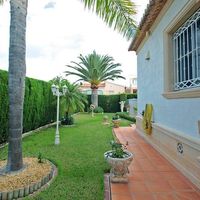Villa in Spain, Comunitat Valenciana, Calp, 253 sq.m.