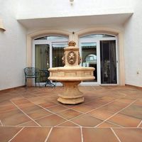 Villa in Spain, Comunitat Valenciana, Calp, 253 sq.m.