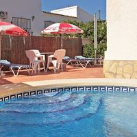 Villa in Spain, Comunitat Valenciana, Calp, 235 sq.m.