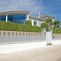 Villa in Spain, Comunitat Valenciana, Calp, 400 sq.m.