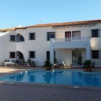 Villa in Spain, Comunitat Valenciana, Calp, 350 sq.m.