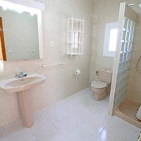 Villa in Spain, Comunitat Valenciana, Calp, 325 sq.m.