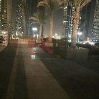 Other commercial property in United Arab Emirates, Dubai, 1000 sq.m.
