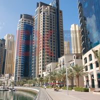 Other commercial property in United Arab Emirates, Dubai, 398 sq.m.