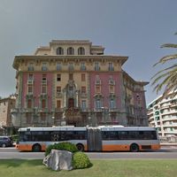 Flat at the seaside in Italy, Genoa, 180 sq.m.