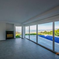 Villa at the spa resort, in the suburbs, at the seaside in Turkey, Alanya, 400 sq.m.