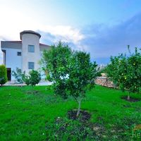 Вилла на спа-курорте, в пригороде, у моря в Турции, Аланья, 400 кв.м.