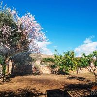 Вилла на спа-курорте, в пригороде, у моря в Турции, Аланья, 400 кв.м.