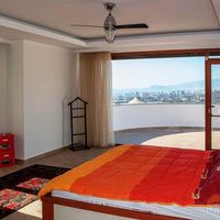 Вилла на спа-курорте, в пригороде, у моря в Турции, Аланья, 400 кв.м.