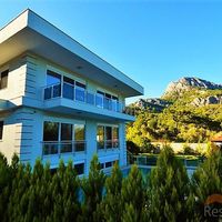 Villa in the mountains, at the spa resort, in the suburbs in Turkey, Antalya, 450 sq.m.