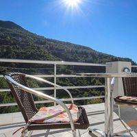 Вилла в горах, на спа-курорте, у моря в Турции, Аланья, 250 кв.м.