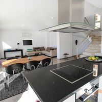 Вилла в горах, на спа-курорте, у моря в Турции, Аланья, 250 кв.м.