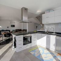 Вилла в горах, на спа-курорте, у моря в Турции, Аланья, 250 кв.м.