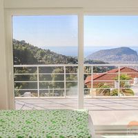 Вилла в горах, на спа-курорте, у моря в Турции, Аланья, 250 кв.м.