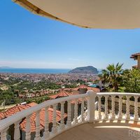 Villa at the spa resort, at the seaside in Turkey, Alanya, 148 sq.m.