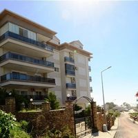 Flat at the spa resort, in the suburbs, at the seaside in Turkey, Alanya, 400 sq.m.