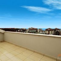 Flat at the spa resort, in the suburbs, at the seaside in Turkey, Alanya, 400 sq.m.