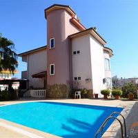 Вилла в деревне, на спа-курорте, в пригороде, у моря в Турции, Аланья, 270 кв.м.