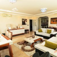 Вилла в деревне, на спа-курорте, в пригороде, у моря в Турции, Аланья, 270 кв.м.