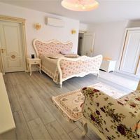 Пентхаус в большом городе, на спа-курорте, в пригороде, у моря в Турции, Анталья, 245 кв.м.