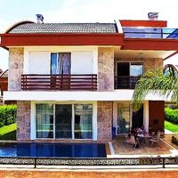 Villa in the big city, at the seaside in Turkey, Antalya, 350 sq.m.