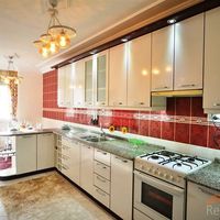 Апартаменты в пригороде, у моря в Турции, Аланья, 150 кв.м.